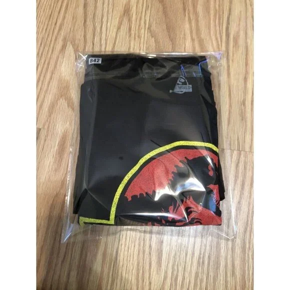 Jurassic Park Men's Classic Logo Graphic T-Shirt Black Crew Neck Size XL - Picture 8 of 8